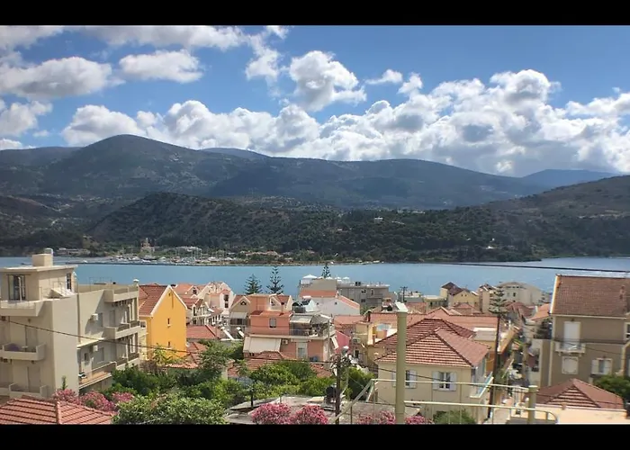 Metropolis House/villa With Garden & Pool-jacuzzi فيلة