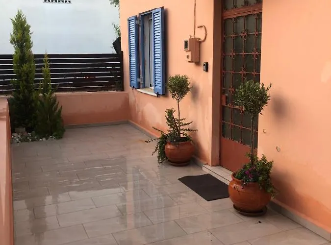 Metropolis House/villa With Garden & Pool-jacuzzi فيلة أرغوستولي