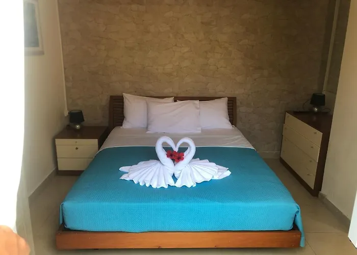 Metropolis House/villa With Garden & Pool-jacuzzi Vila Argostoli (Kefalonia)